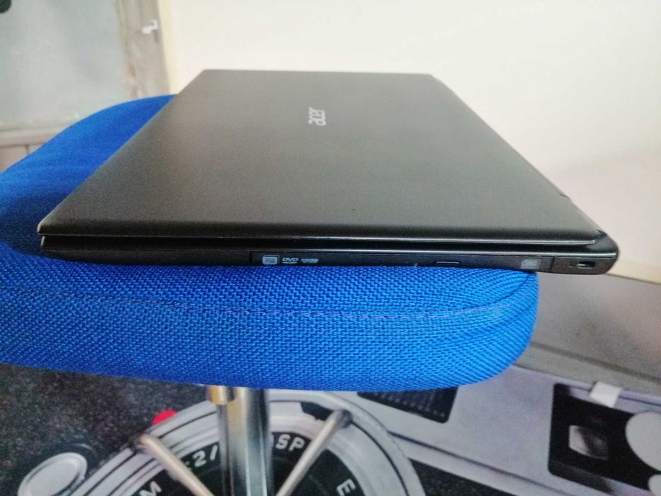 Portátil Acer V5 571G