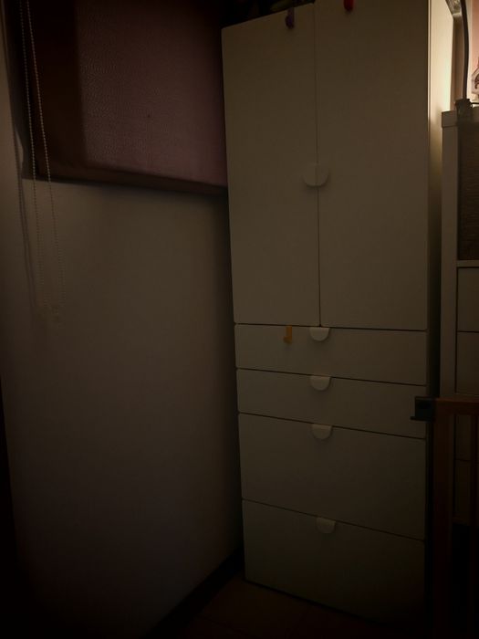 Roupeiro criança com cesto