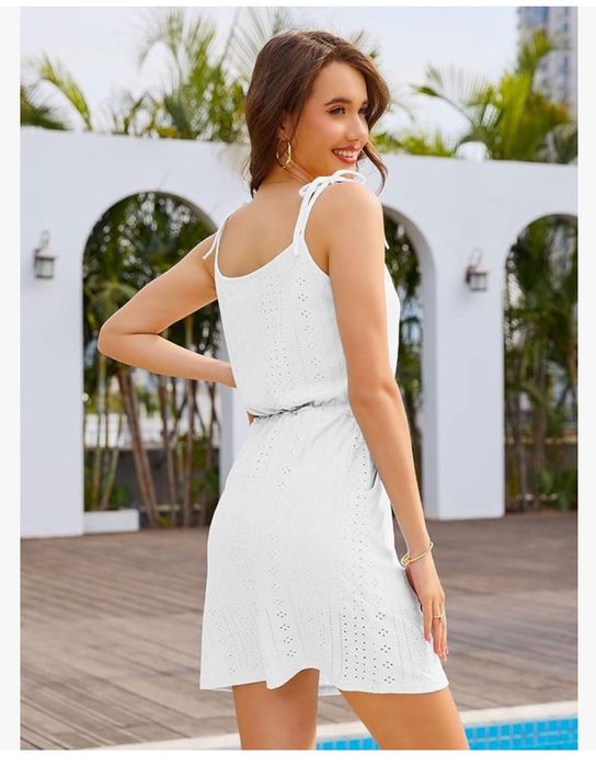 Letnia sukienka damska z kieszeniami, biała, rozm. L CHECHURY