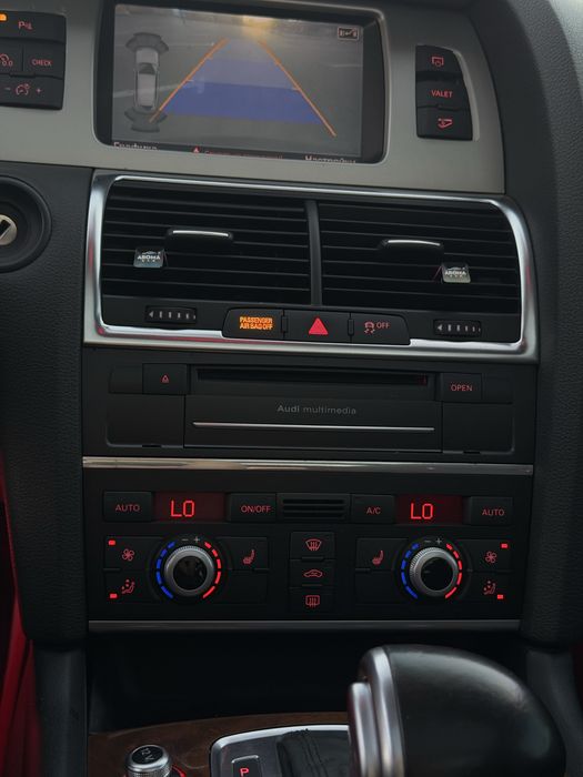 Audi Q7 2014 рік