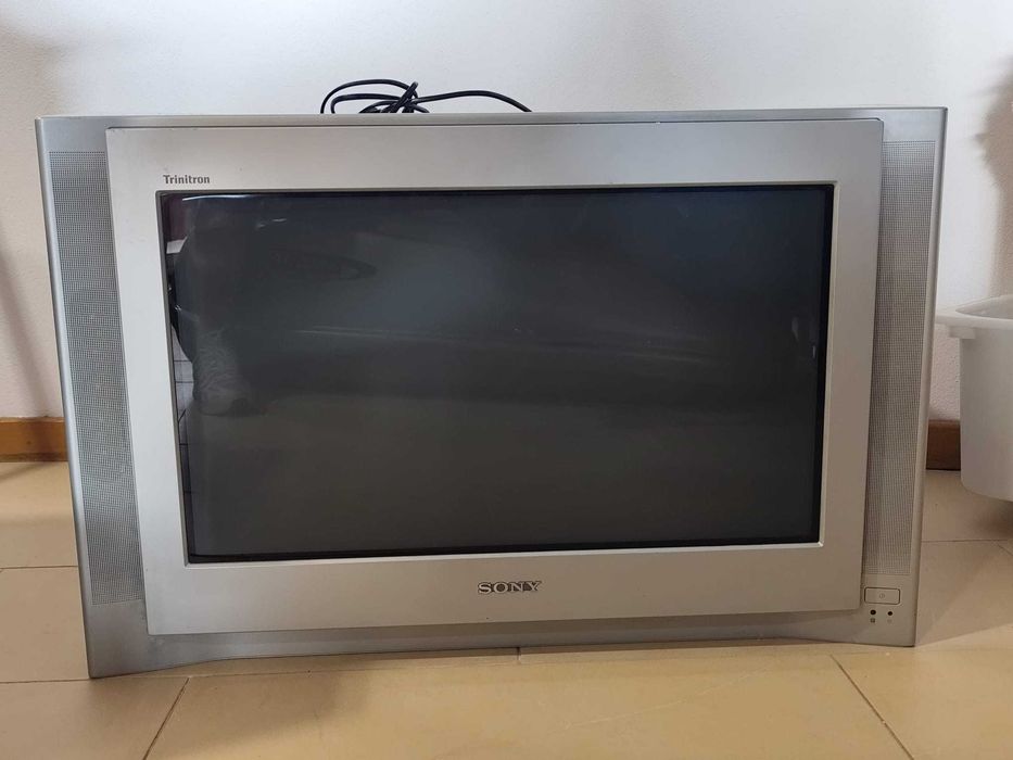 Sony Trinitron KV-28EW20E
