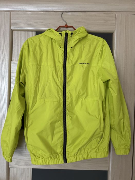 Вітровка Reserved 164 см нова