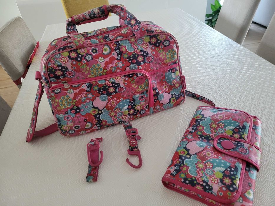 Saco com muda fraldas