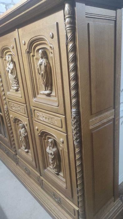 Witryna kredens dębowy biblioteka rzeźby figuralne meble do kancelari!!