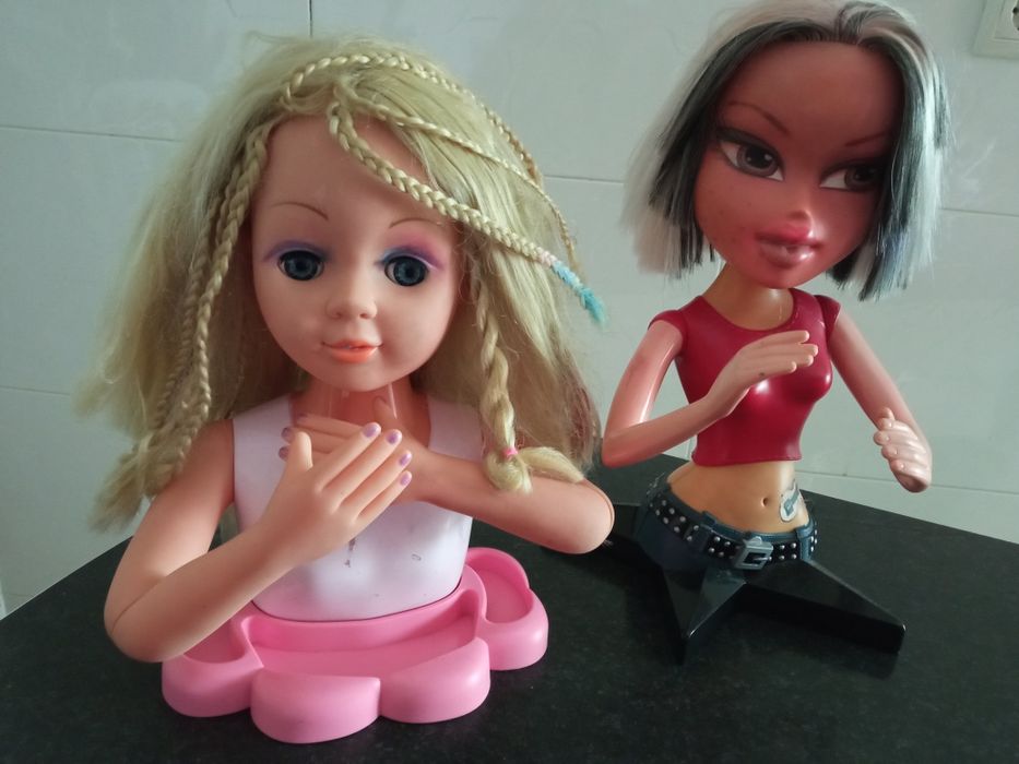 Doll Busts for Combing and Makeup