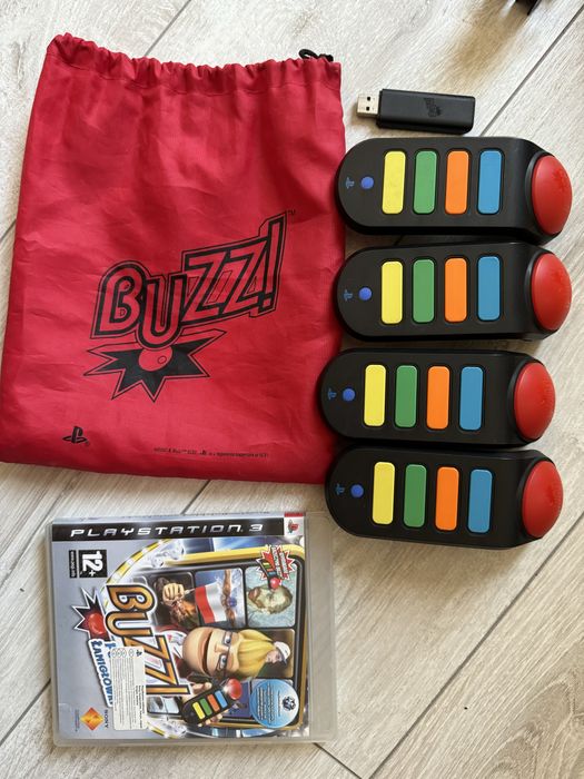 Buzzery PS3 bezprzewodowe + gra BUZZ Polskie Lamiglowki