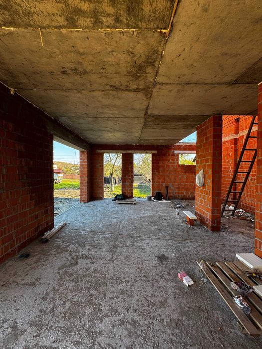 Продаж сучасного двоповерхового будинку в с. Бірки, вул. Львівська