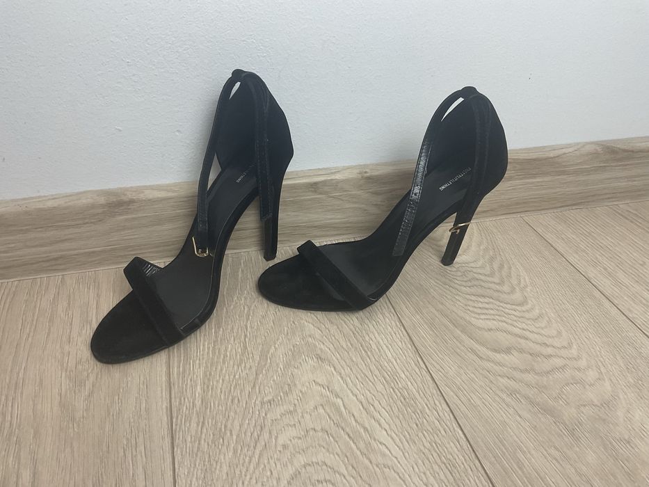 PrettyLittleThing sandały na obcasie 39 czarne eleganckie jak nowe
