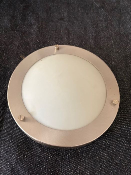 candeeiros prato aluminio e vidro fosco