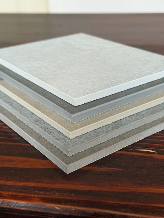 Spiek kwarcowy elewacyjny 100 x 300 cm (grubość 3 oraz 5 mm)