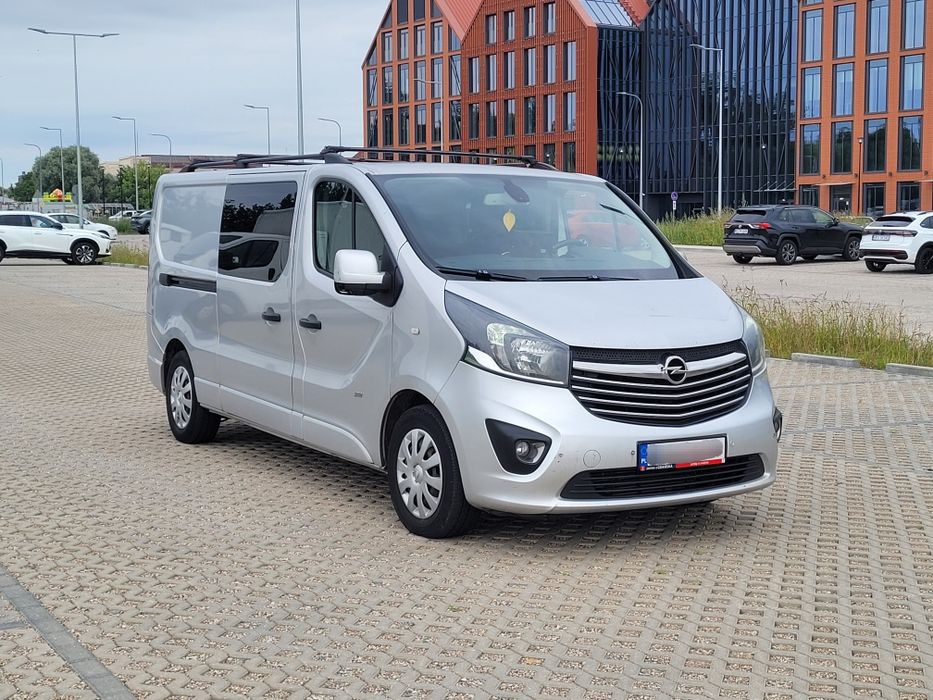 Opel Vivaro B 1.6cdti 140km long brygadowka 5osob