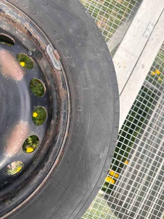 шини Toyo 195/65 R15 диск розболтовка 5x114.3