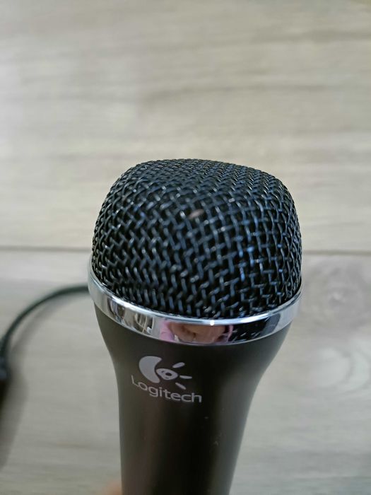 Mikrofon Logitech do komputera / do konsoli