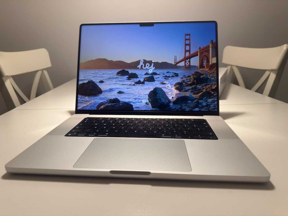 MacBook Pro 16″ M1 Pro, 16 GB RAM, 1 TB SSD, bateria 99% (77 cykli)