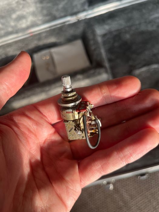 Fender Stratocaster made in USA (wymiana Gibson)