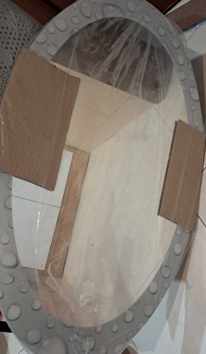 Sprzedam nowe lustro 65x40