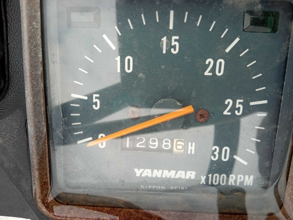 японський міні трактор янмар