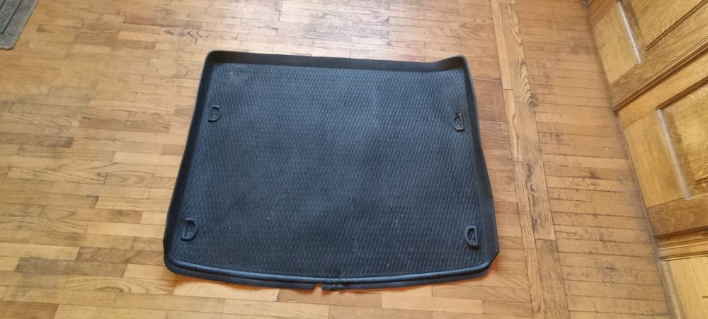 Коврик в Туарек 1 покоління