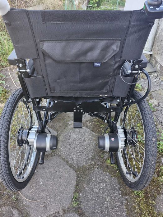 Wózek inwalidzki elektryczny