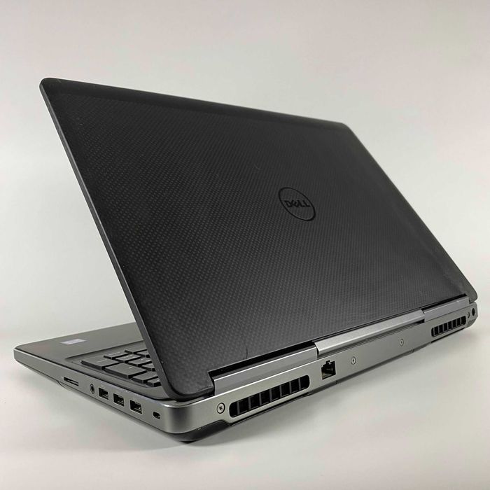 Ноутбук Dell Precision 7510 i5-6300HQ/16 RAM/256 SSD/Nvidia M2000M 4GB