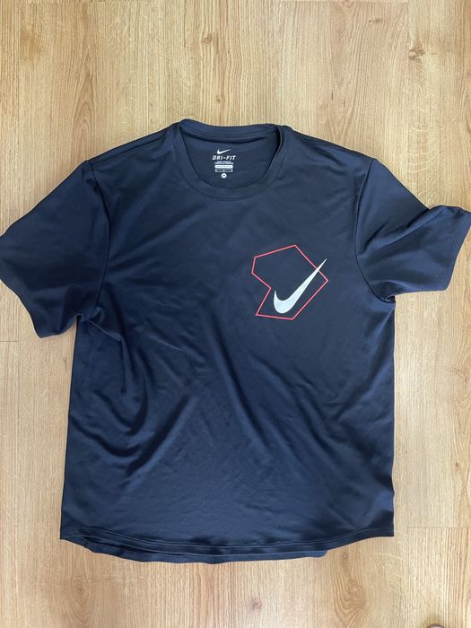 Футболка nike dri-fit