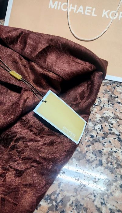 Echarpe Michael kors nova+ embrulho