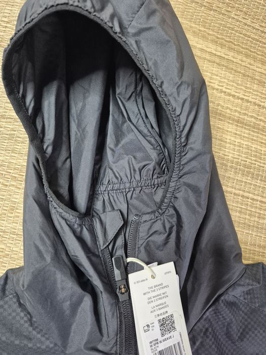 Жіноча вітровка Adidas Terrex Xperior Windweav(розмір М)