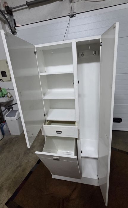 Armário casa de banho