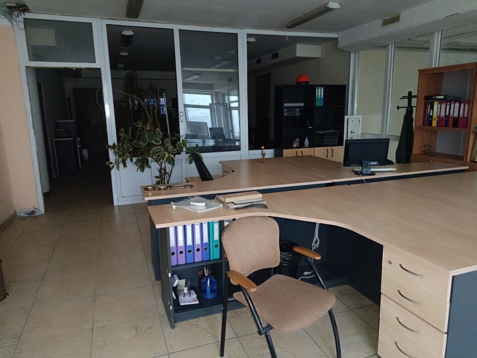 Відрадний. Виробниче приміщення 540м(можлива частина)