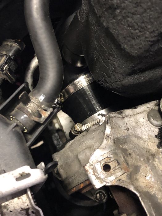 Втулка патрубка Mercedes W168 A170 1.7 CDI 1997-2004, Vaneo W414