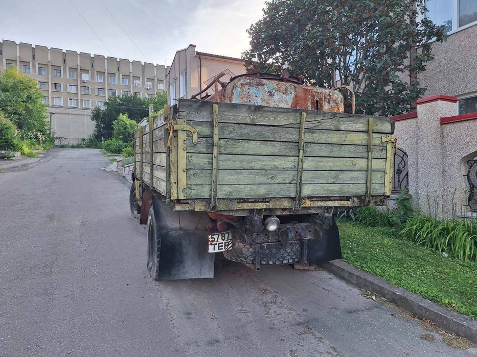 ЗІЛ (ЗИЛ) 130 (вантажний бортовий)