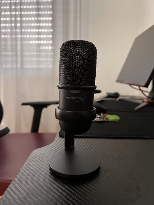 HyperX SoloCast Standalone USB Preto