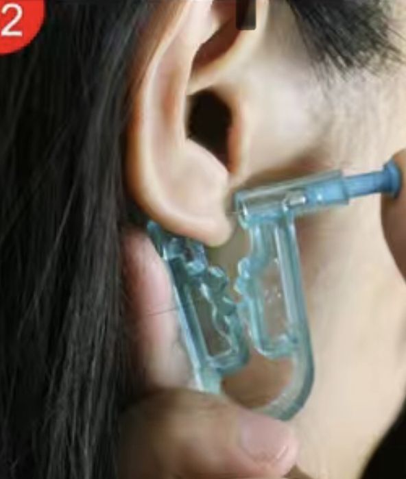 Pistola de perfuração de orelha para brincos e piercings