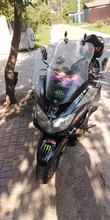 Скутер Yamaha Majesty 400