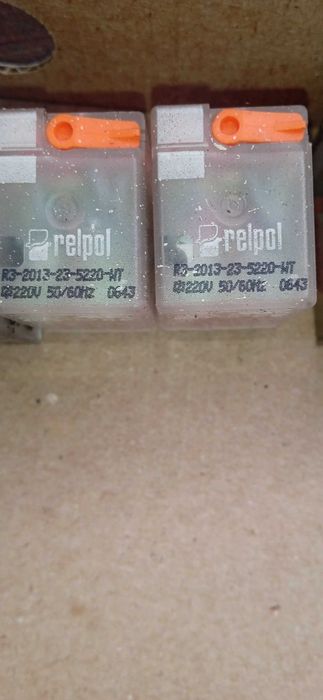 Продам реле Relpol R3N-2013-23-1024-WTLD  24DC 2208.