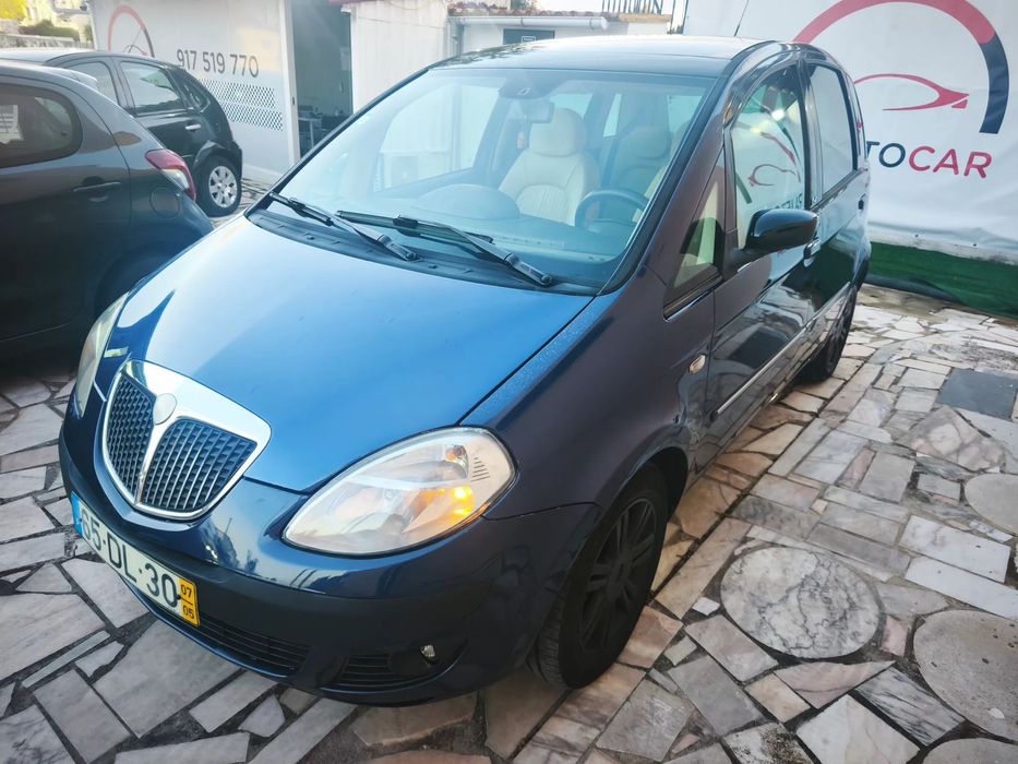 Lancia Musa 1.3 16V M-jet Oro Executive