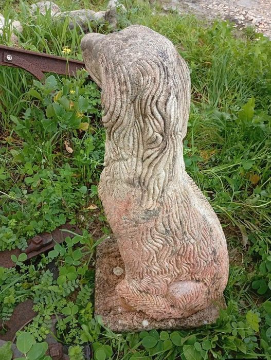 Estátua decorativa em cimento