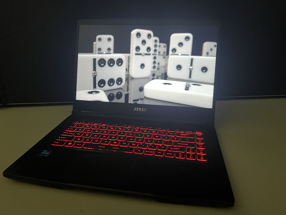Laptop MSI gf63 rtx 3050 i5 11th 16gb ram