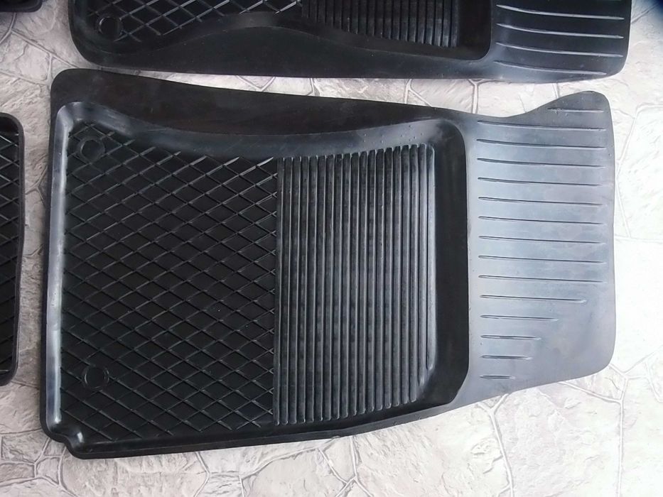 Dywaniki Gumowe AUDI A4 B5 B6 B7 B8 Korytkowe A6 C5 C6 C7