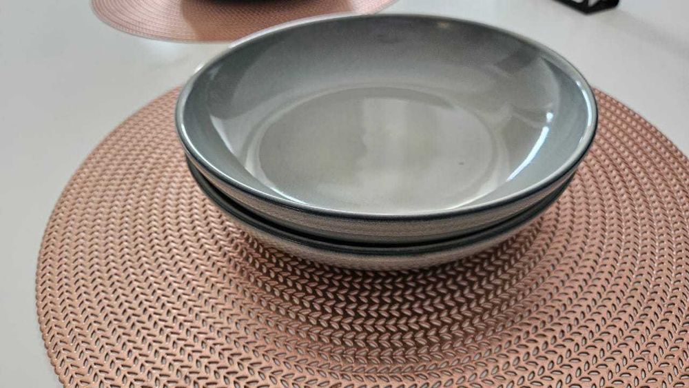 Jogo de 4 Pratos Fundos Verdes de Louça Gres