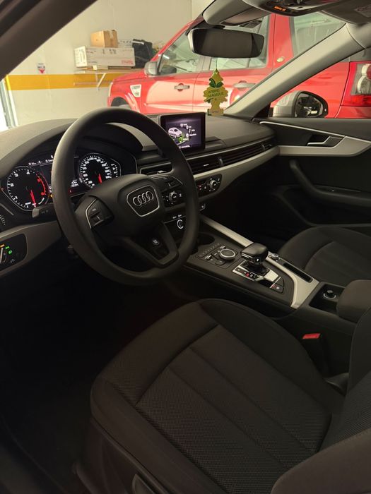 Audi A4 Avant 35 TDI S tronic