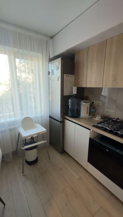 Продаж 3 квартири з ремонтом  м.Харківська
