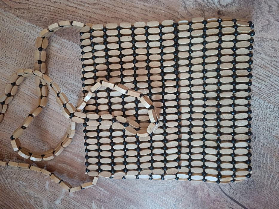 Stylowa torebka z drewnianych koralików vintage premium