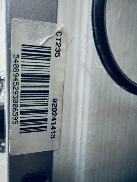 Lodówka Electrolux – używana, srebrna