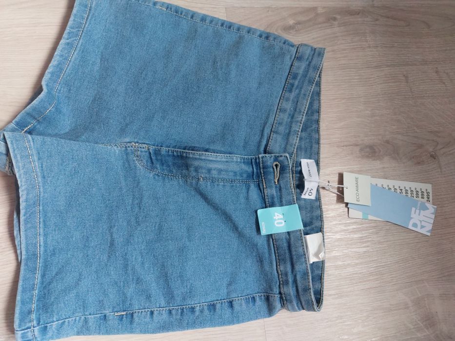 Spodenki jeansowe wysoki stan rozmiar 40