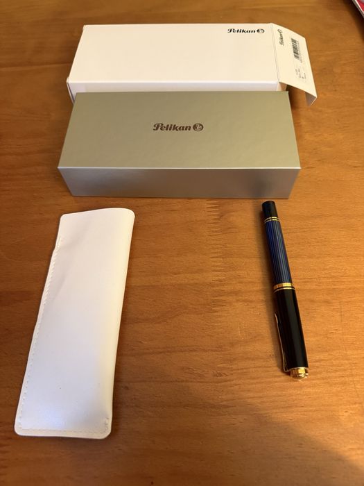 Caneta Pelikan souverän M600