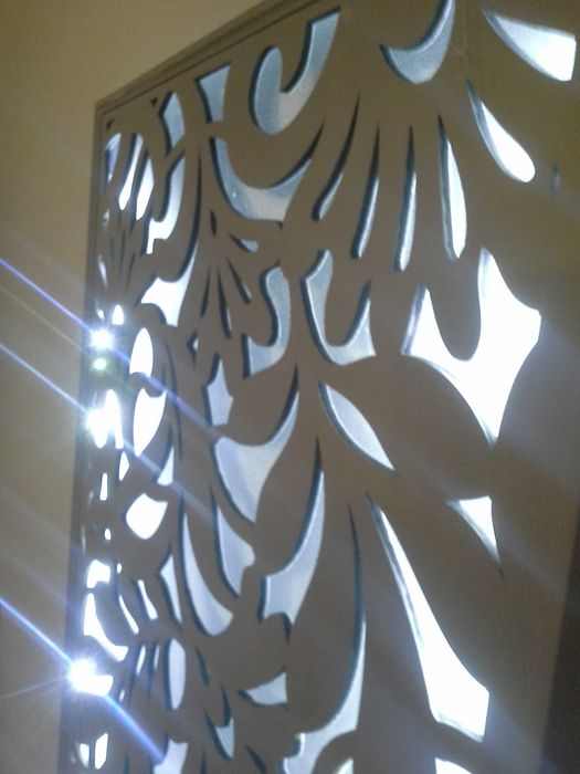 Lampa scienna panelowa