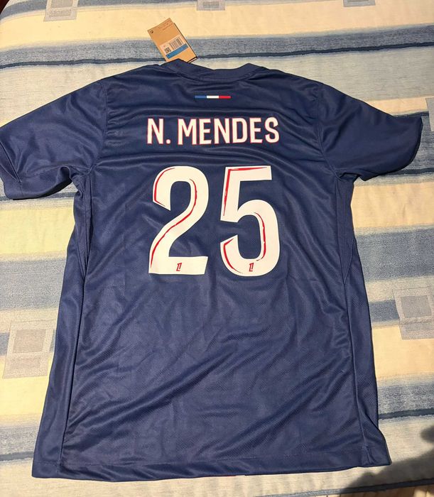 T-Shirt PSG Nuno Mendes 2024/2025 - Tamanho M - Nova com Etiqueta
