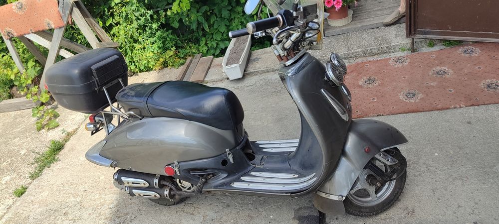 Мопед двомісний 125