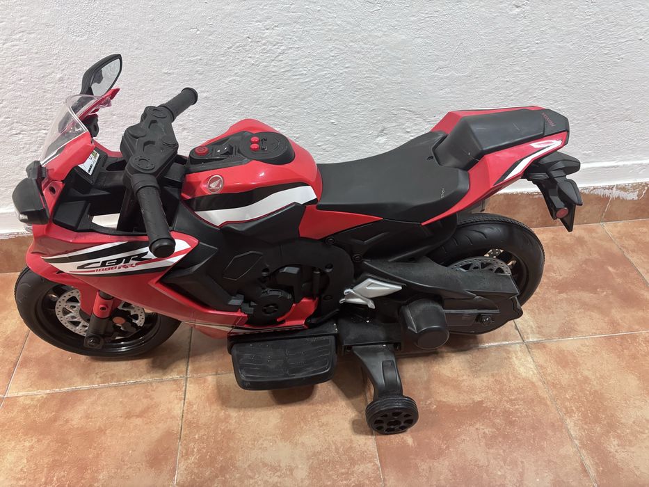 Mota eletrica infantil CBR 1000RR Honda